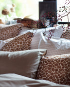 Lexington Printed Giraffe Satin Kopfkissenbezug