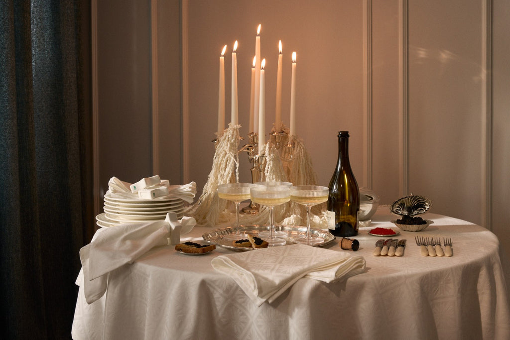 VI 20182_241013befc-lexington_christmas_table_newyears_liggande_020.jpg