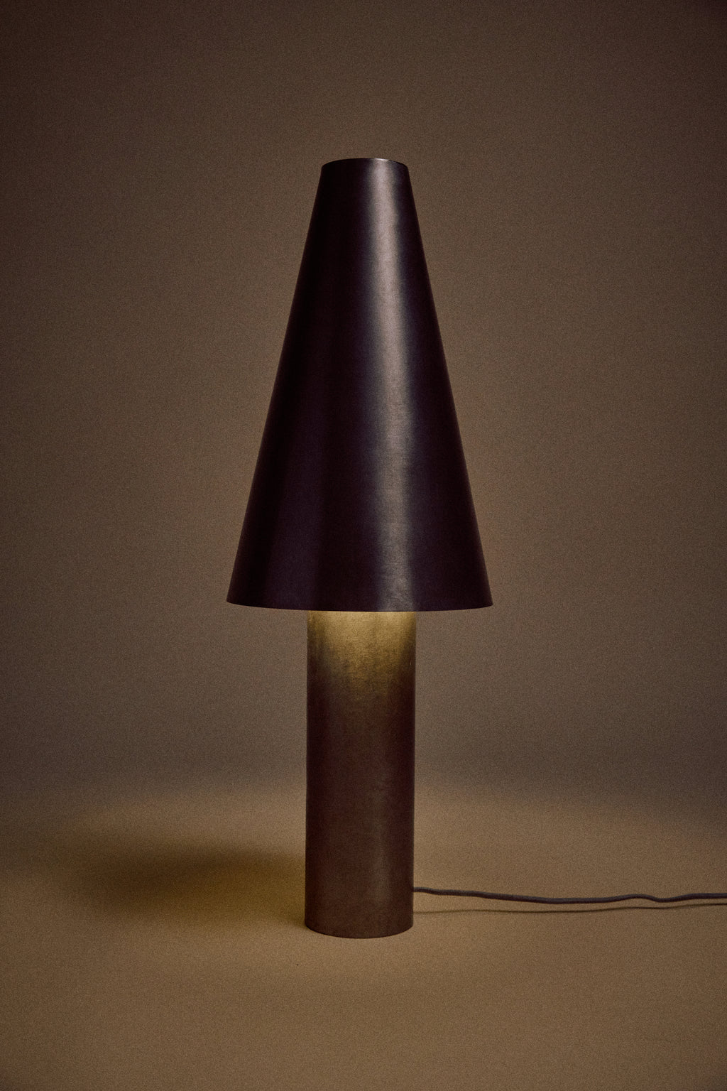 VI 2025_HKLIVING_LAMPS_LR_-18.jpg