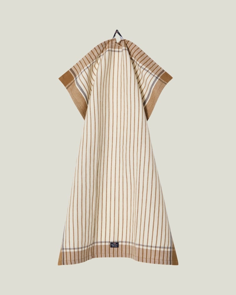 VI 20728_bd7aa8bd66-12633011_2406_2.jpg