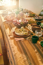 VI 2425_Collection_HKLIVING_Shoot_1_LR_-156.jpg