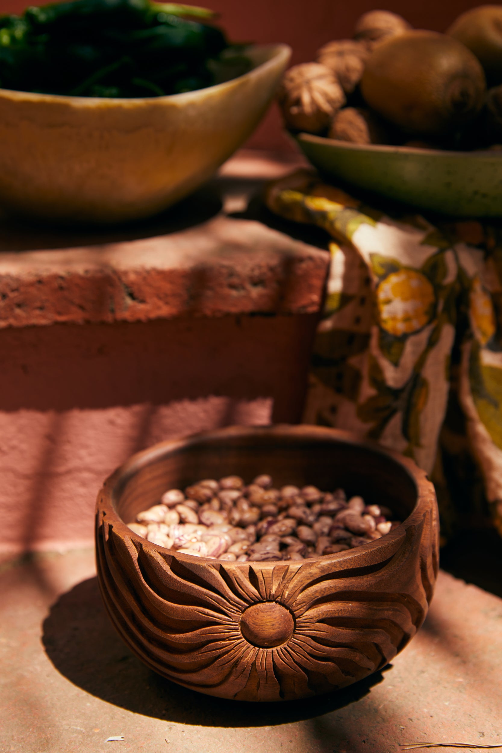 VI 2425_Collection_HKLIVING_Shoot_1_LR_-641.jpg