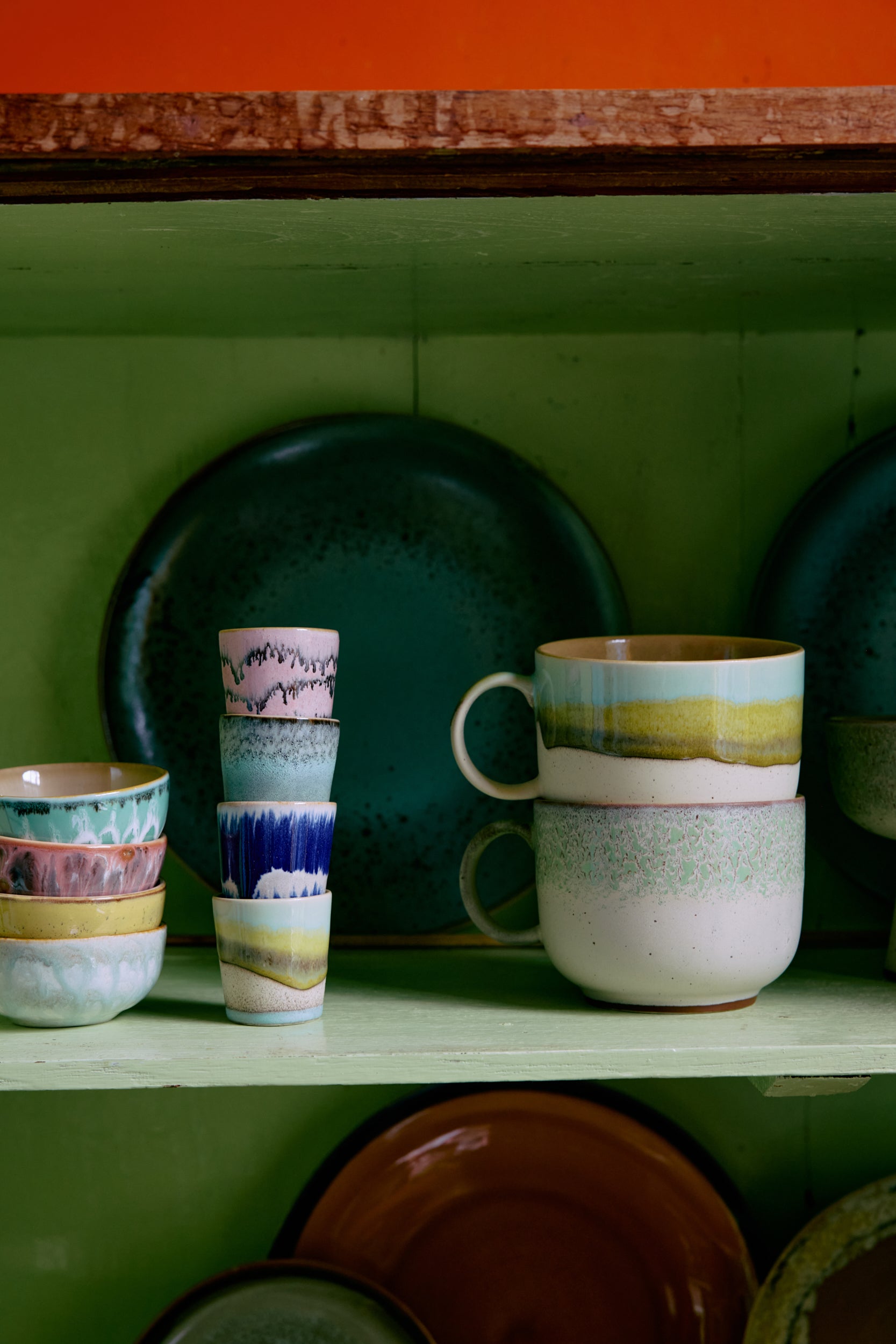 VI 2526_Collection_HKLIVING_Shoot_1_LR_503.jpg