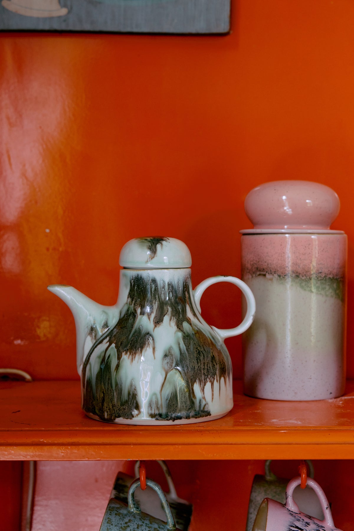 VI 2526_Collection_HKLIVING_Shoot_1_LR_504.jpg