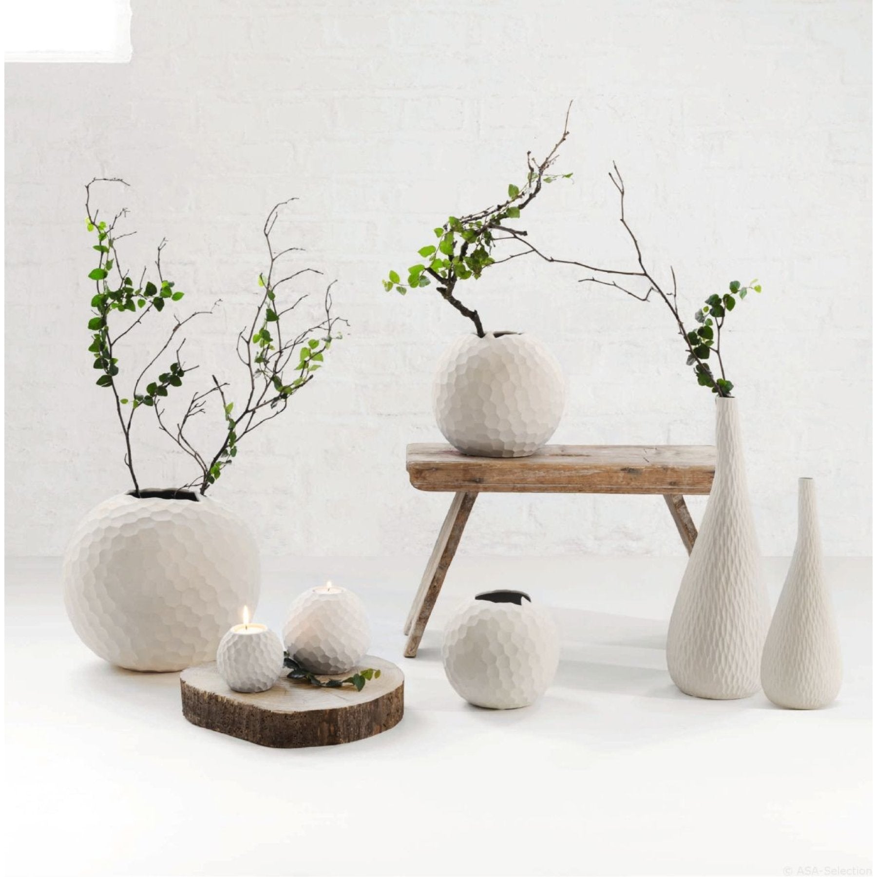 361325