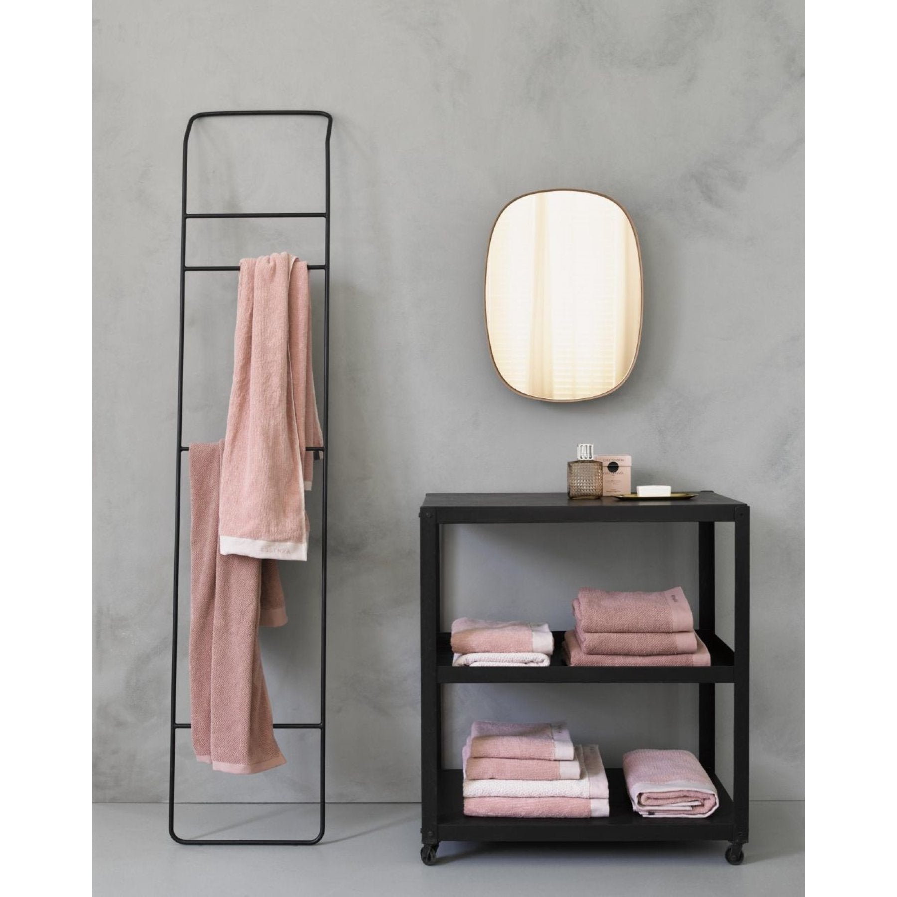 381927