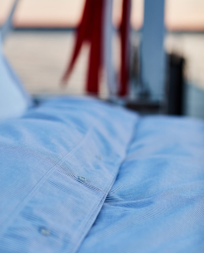 VI 4187_7ce5bcb77b-icons-blue-white-duvet-cover.jpg