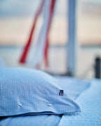 VI 4188_8a66f9035d-icons-blue-white-pillow-cover-single.jpg