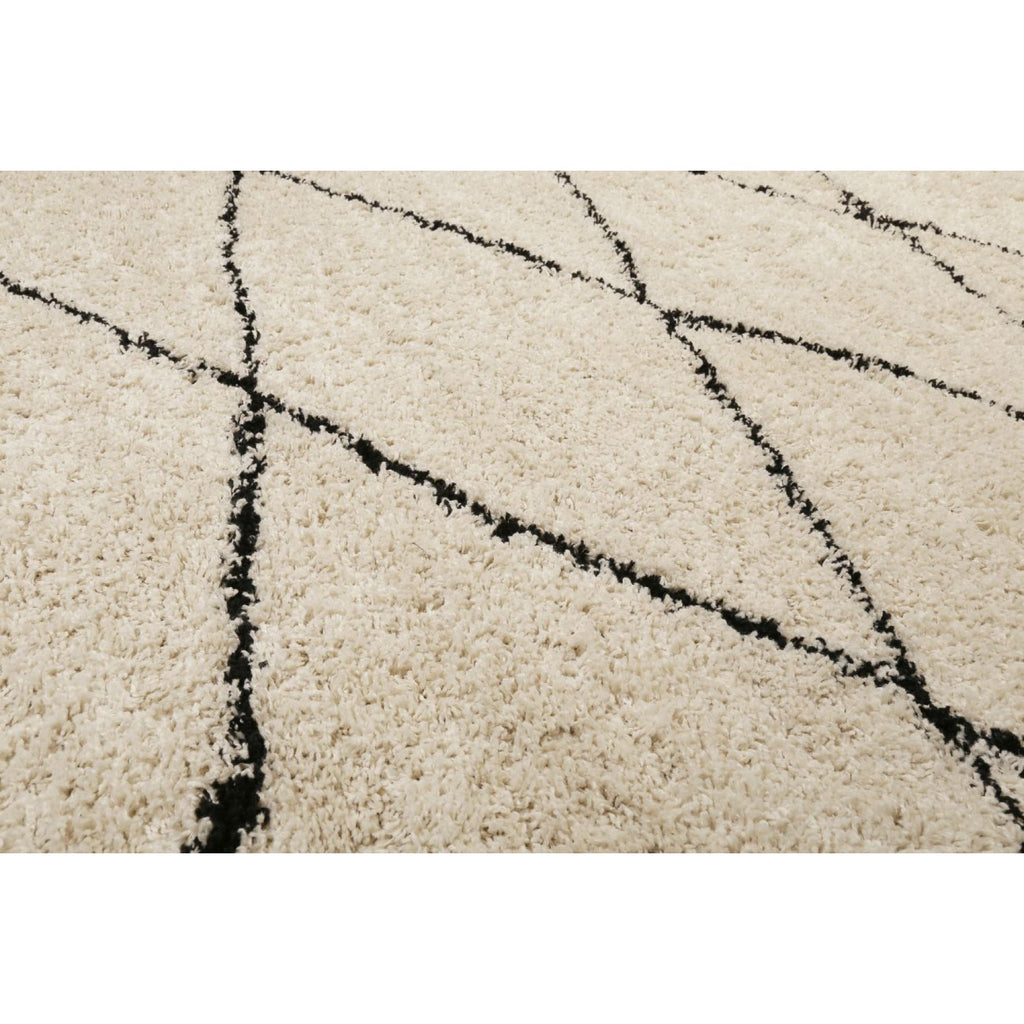 438910