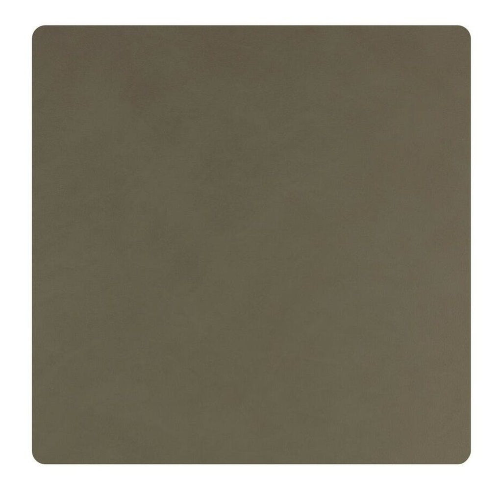 441820