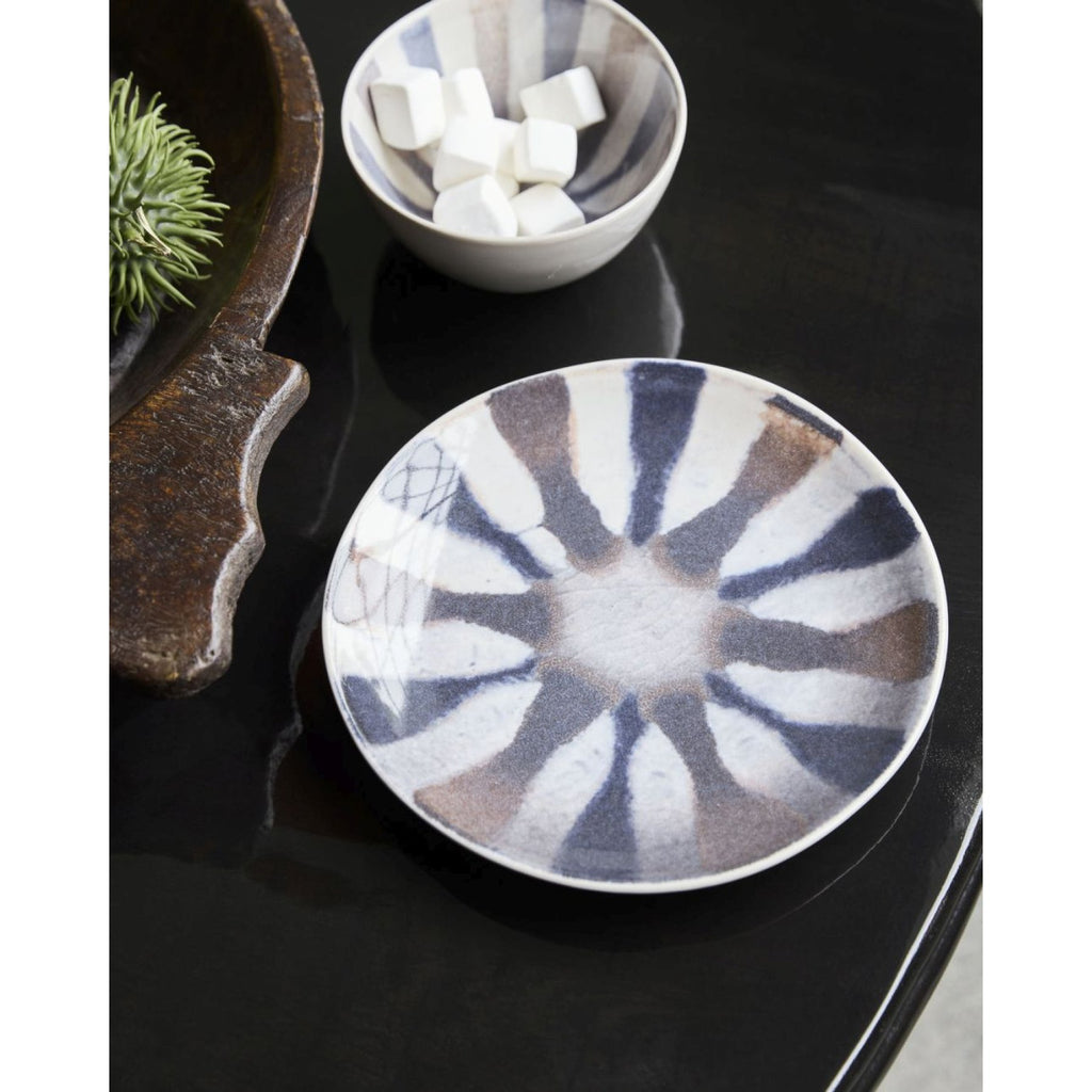 471819
