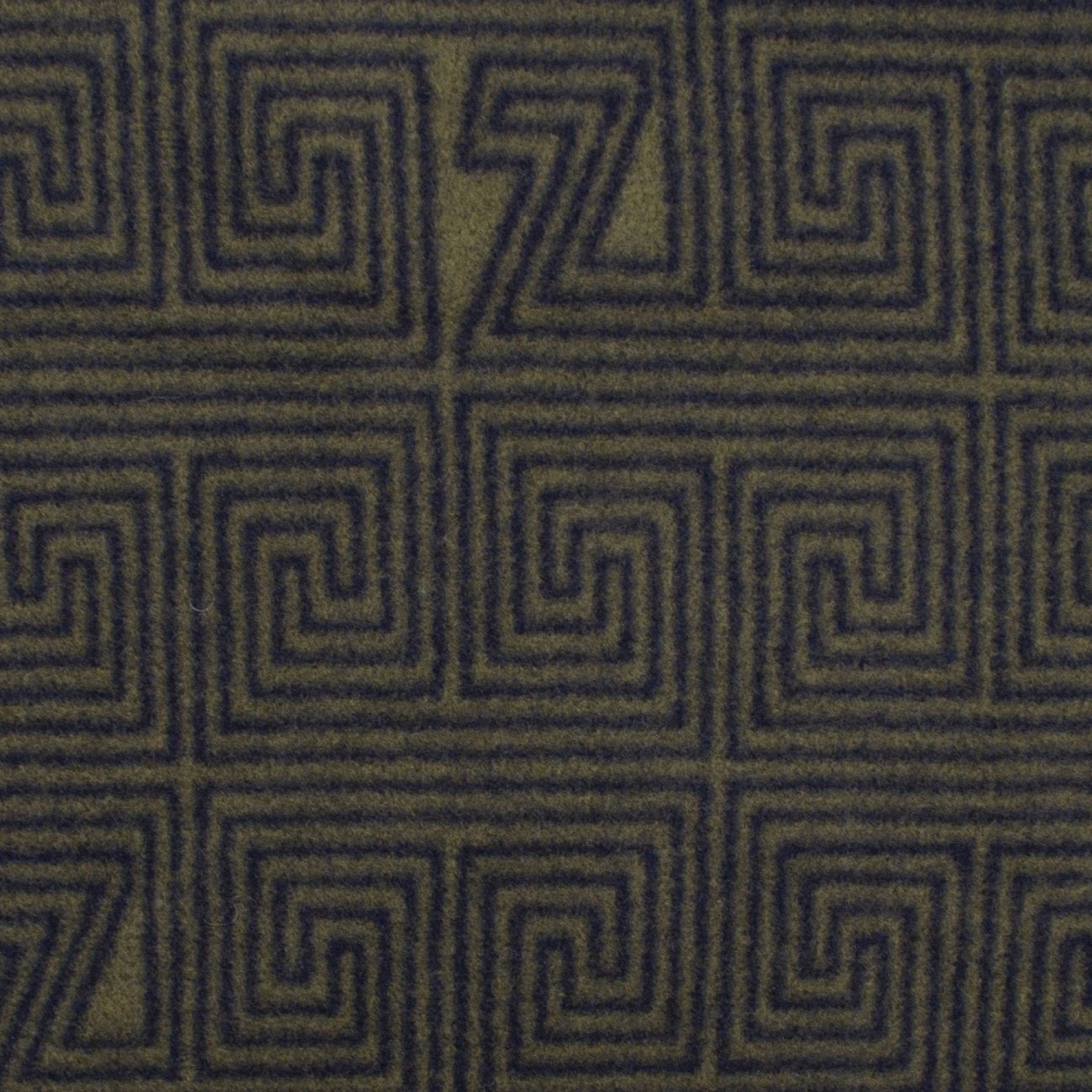 487244