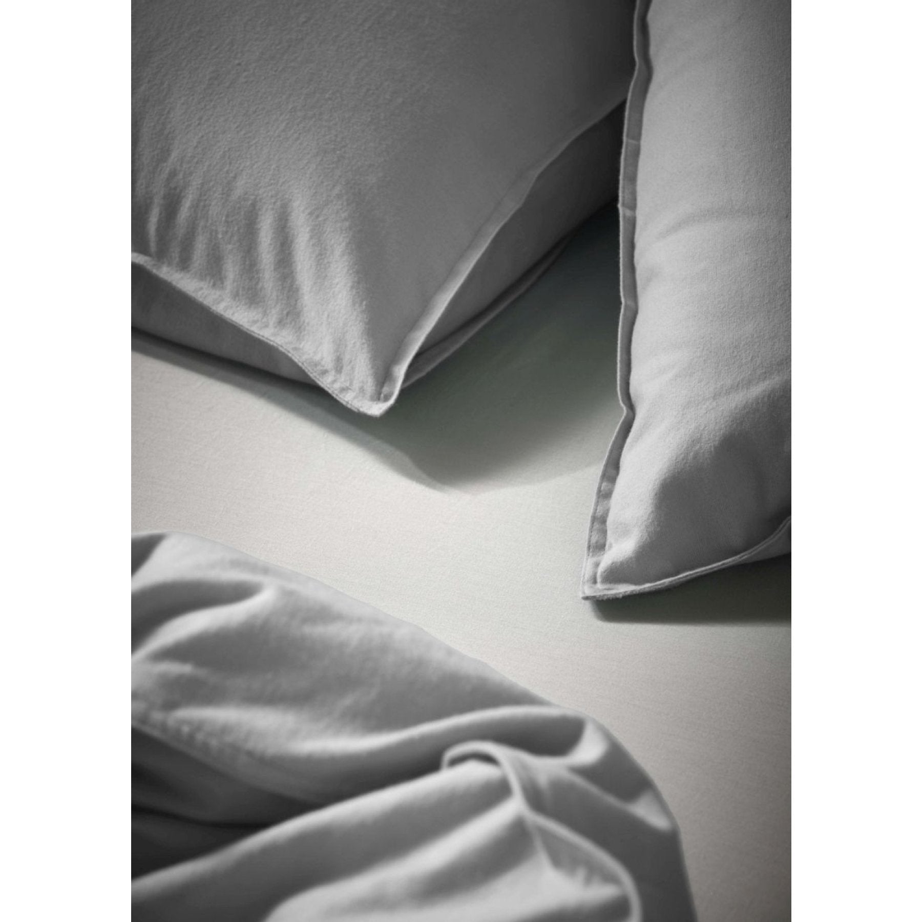 500667