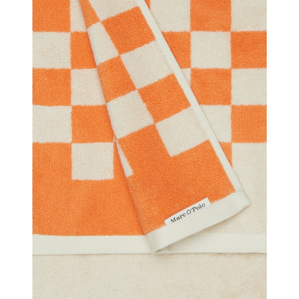 501100