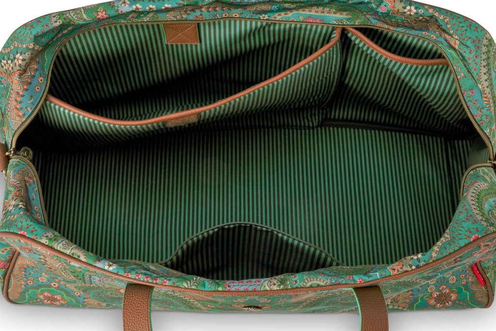 VI