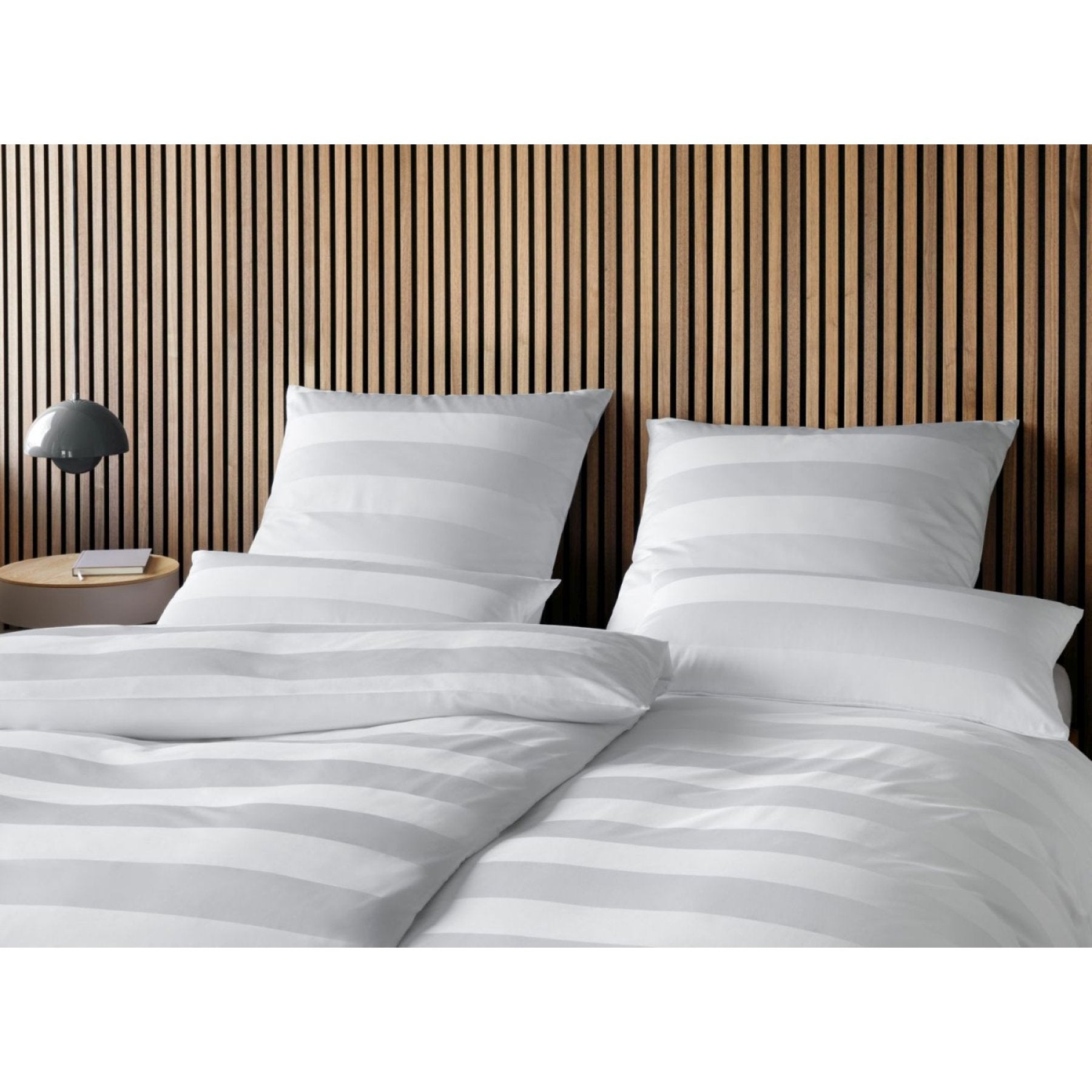 512592