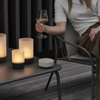 VI Blomus_AW26_1130_300dpi_68758_68761_68765_62193_62184_62199_64398_64930_CALMA_LED_YUA_YUA_WIRE_BELO_MAKOTO-medium.webp