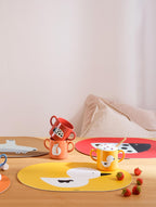 VI Buddies-Henkelbecher-Tischsets_5d7c9b81-a159-4147-b003-28ede09b94cd.jpg