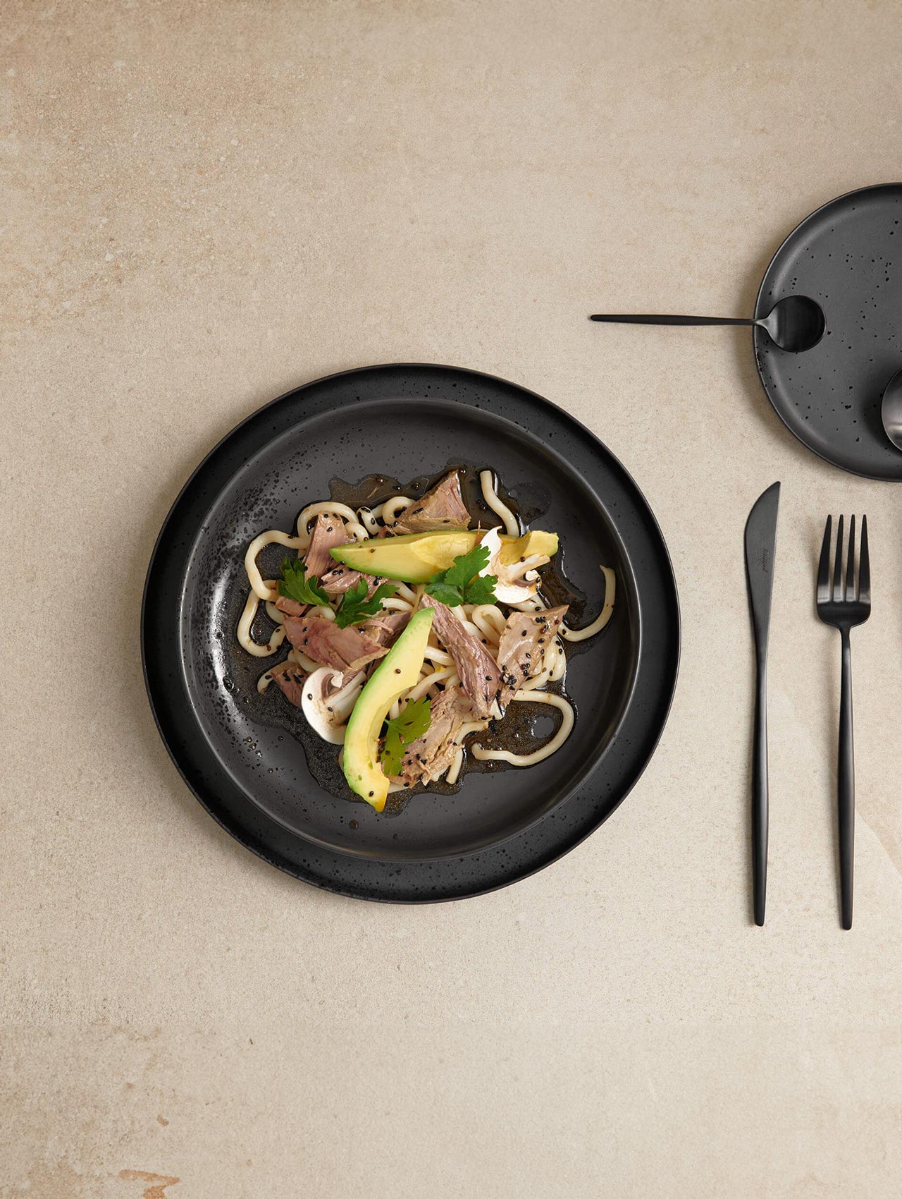 VI Coppa-Kuro-Moon-Black-w1eb_5c0ab39a-1d60-4960-b6d4-1010d93b935a.jpg