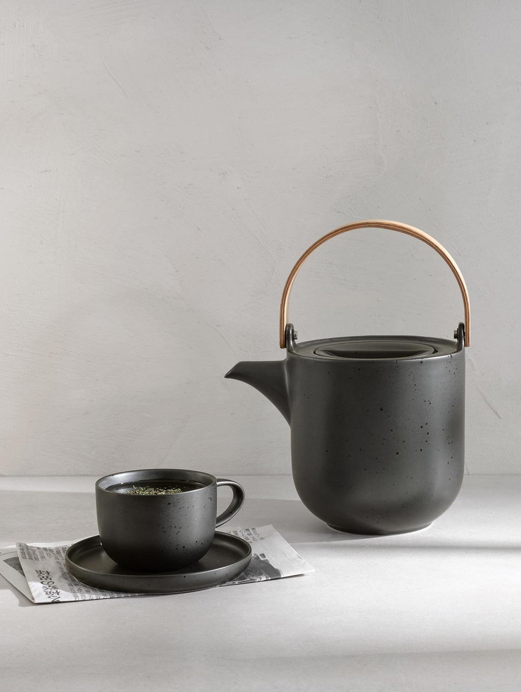 VI Coppa-kuro-Teekanne-Teetasse.jpg