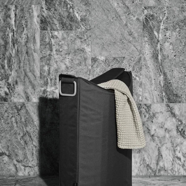 blomus FRISCO Wäschesammler – Aluminium, 65 L, Sand