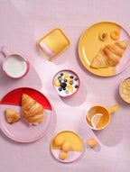 VI Joy-strawberry-passionfruit-smoothie-Fruehstueck-topview_aa9aa146-b7e9-4227-893b-2c6d021a40c7.jpg