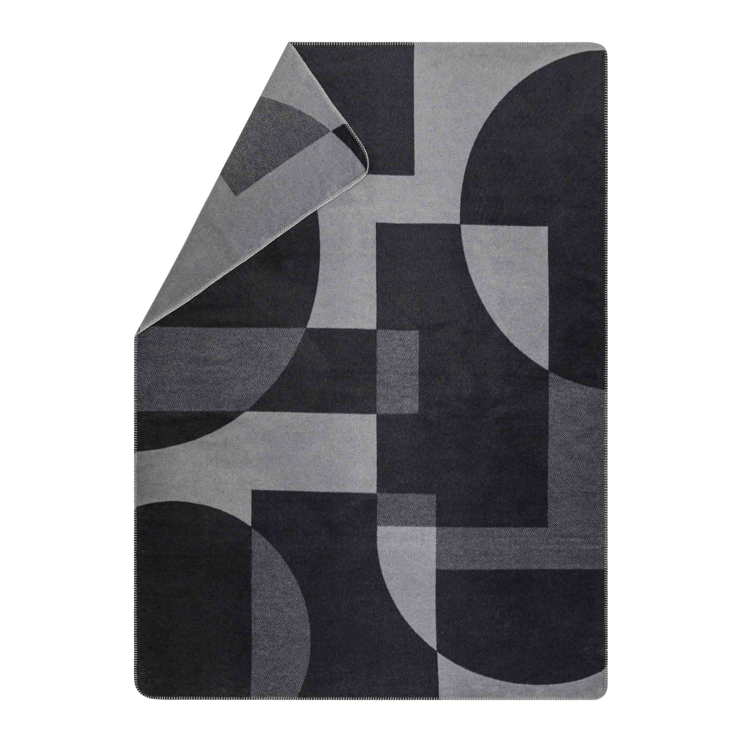 David Fussenegger Geoform Veloursdecke